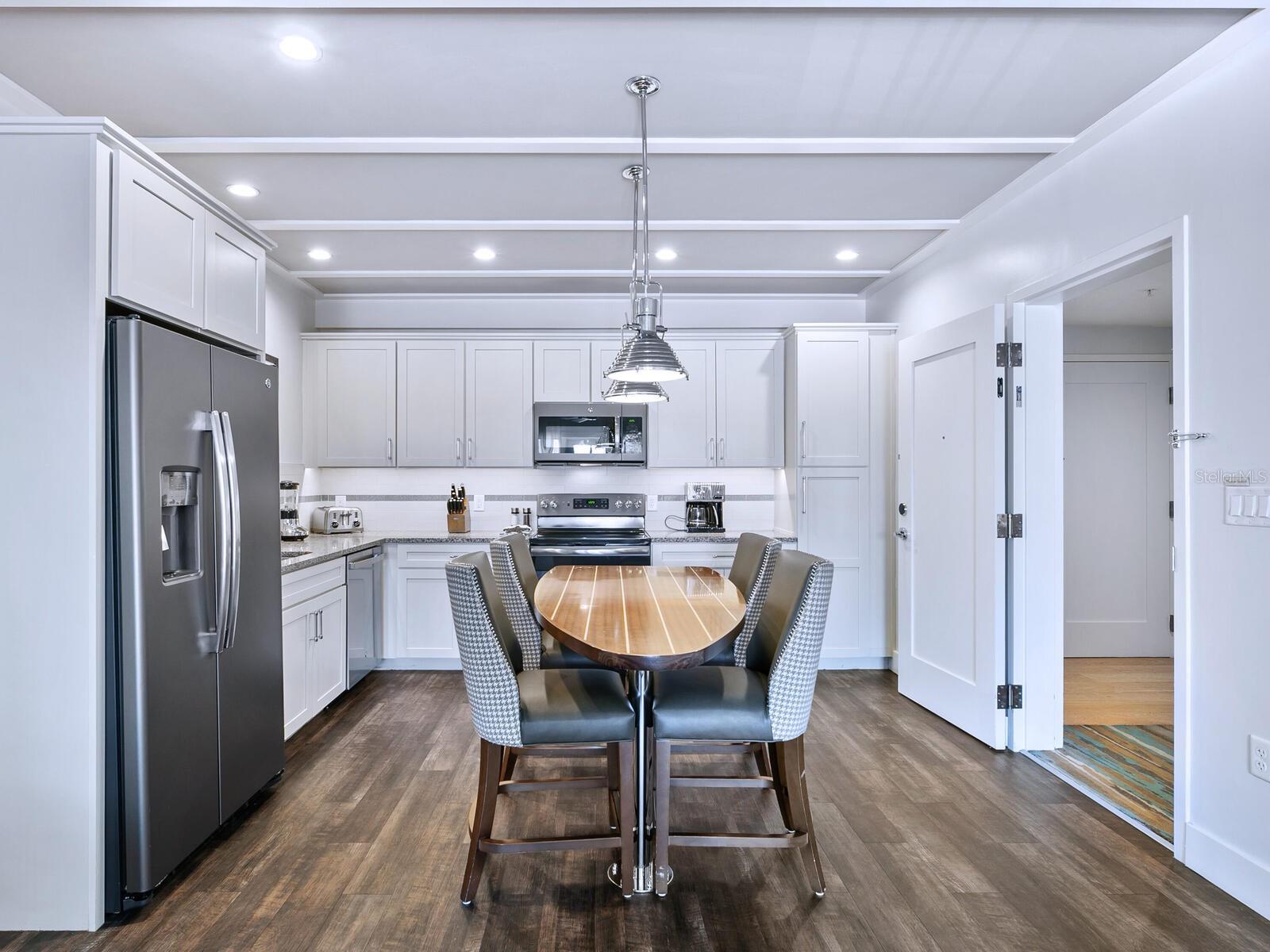 WATERLINE VILLAS & MARINA - Residential