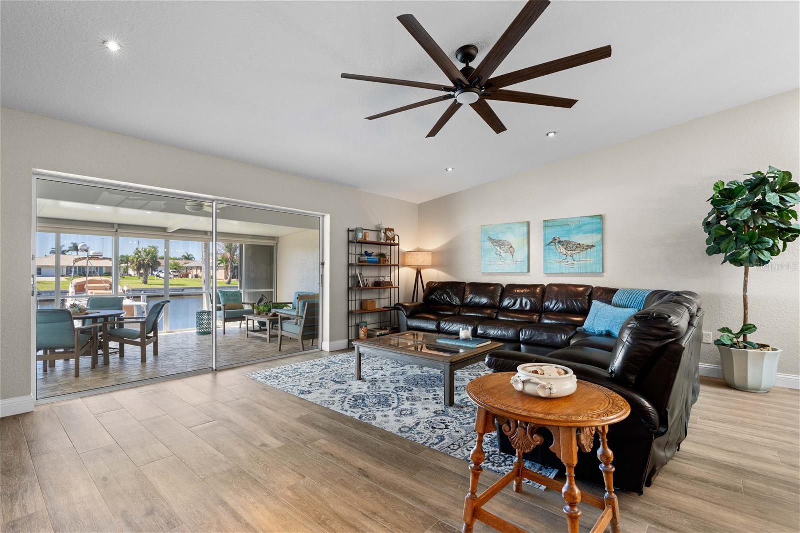 ISLES COVE PH 02 - Residential