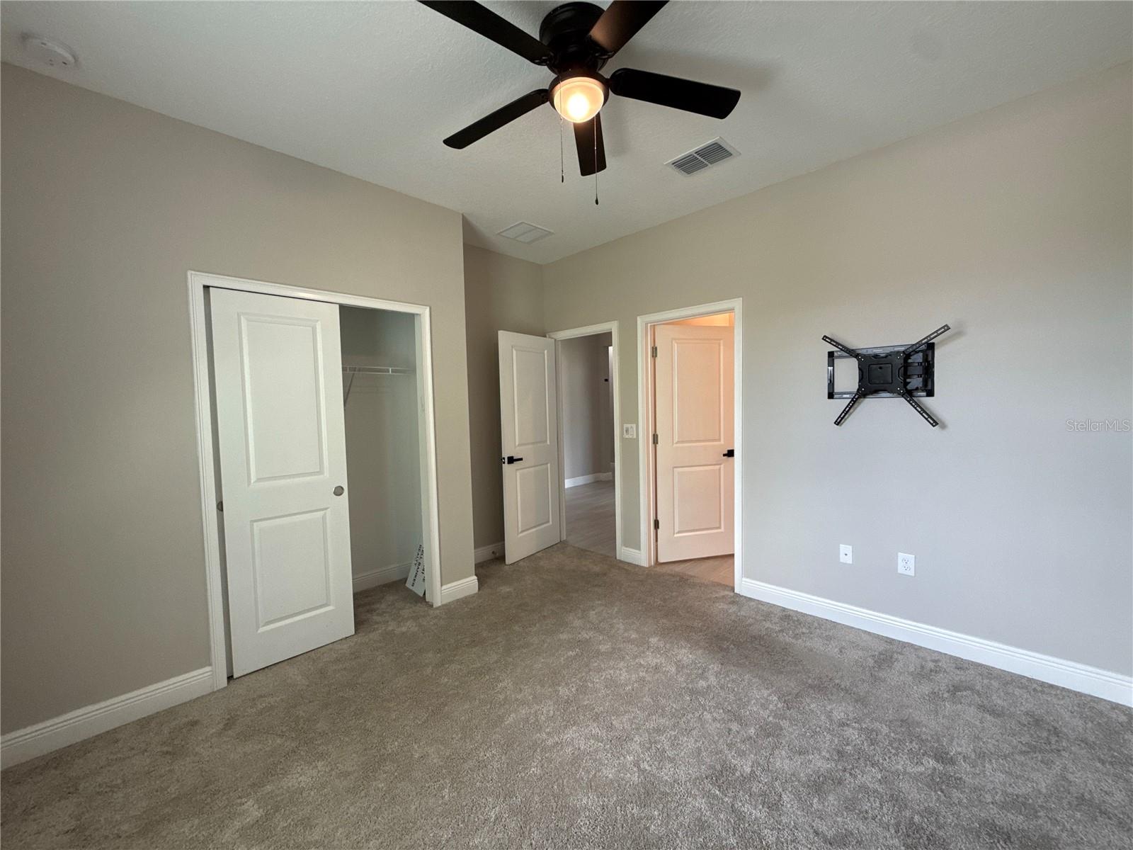 BELLECHASE VILLAS - Residential Lease