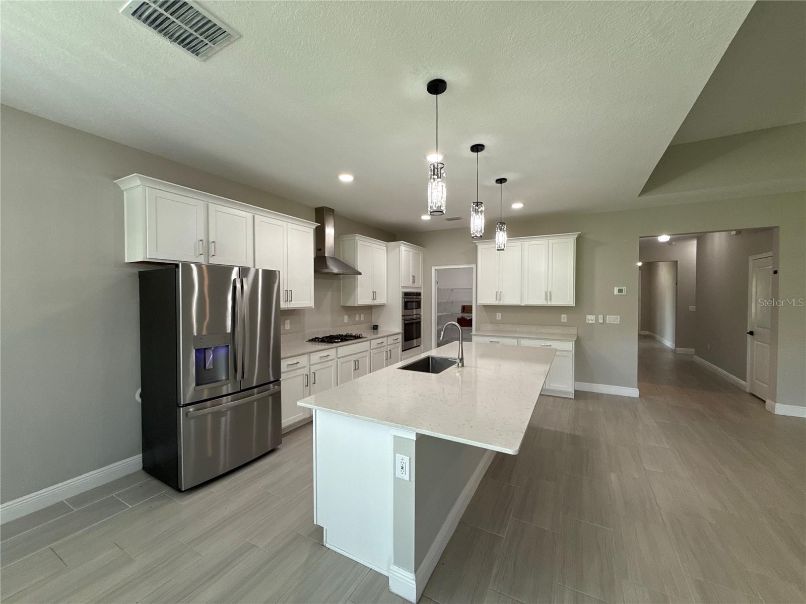 BELLECHASE VILLAS - Residential Lease