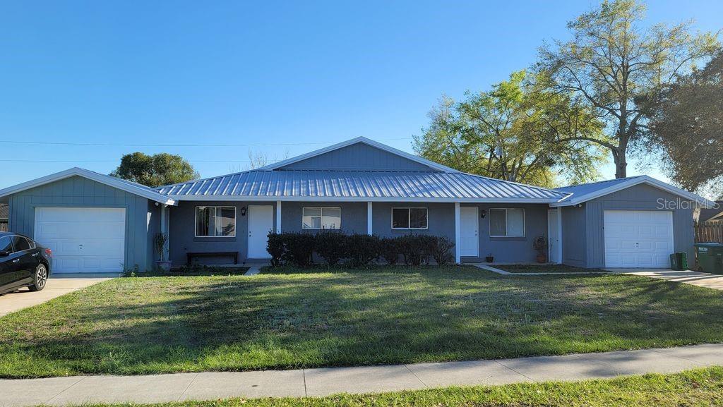 2 Bedroom, 2 Bathroom, 1 Car Garage, Duplex, living room, eat-in kitchen, all tile, inside utility room, Pets Upon Approval, 1008 sqft, Built 1982.