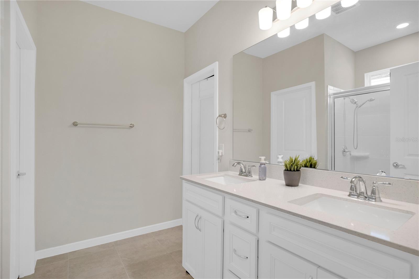 CANOPY TERRACE - Residential