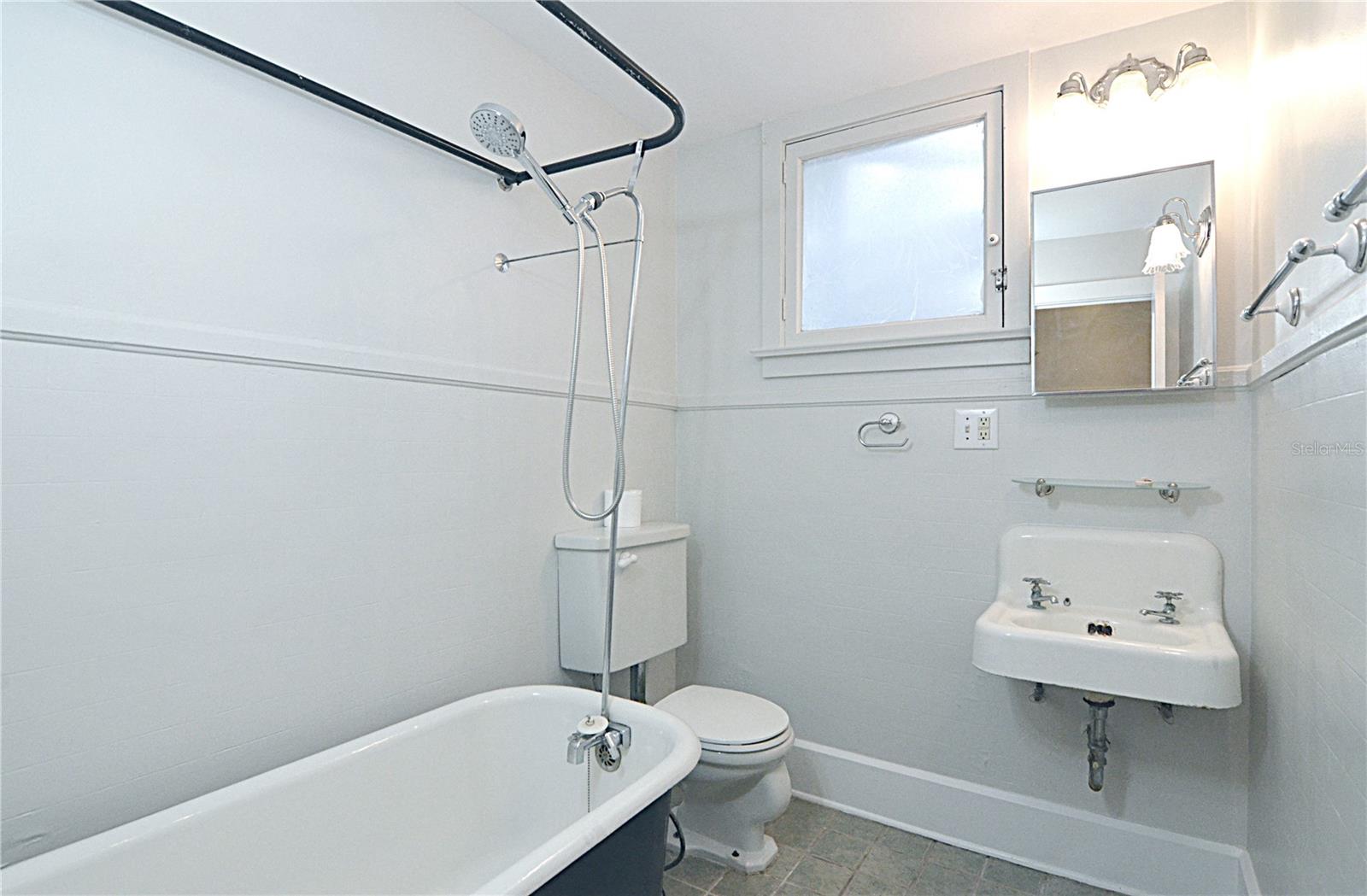 CASHWELLS 2ND SUB - Residential Income