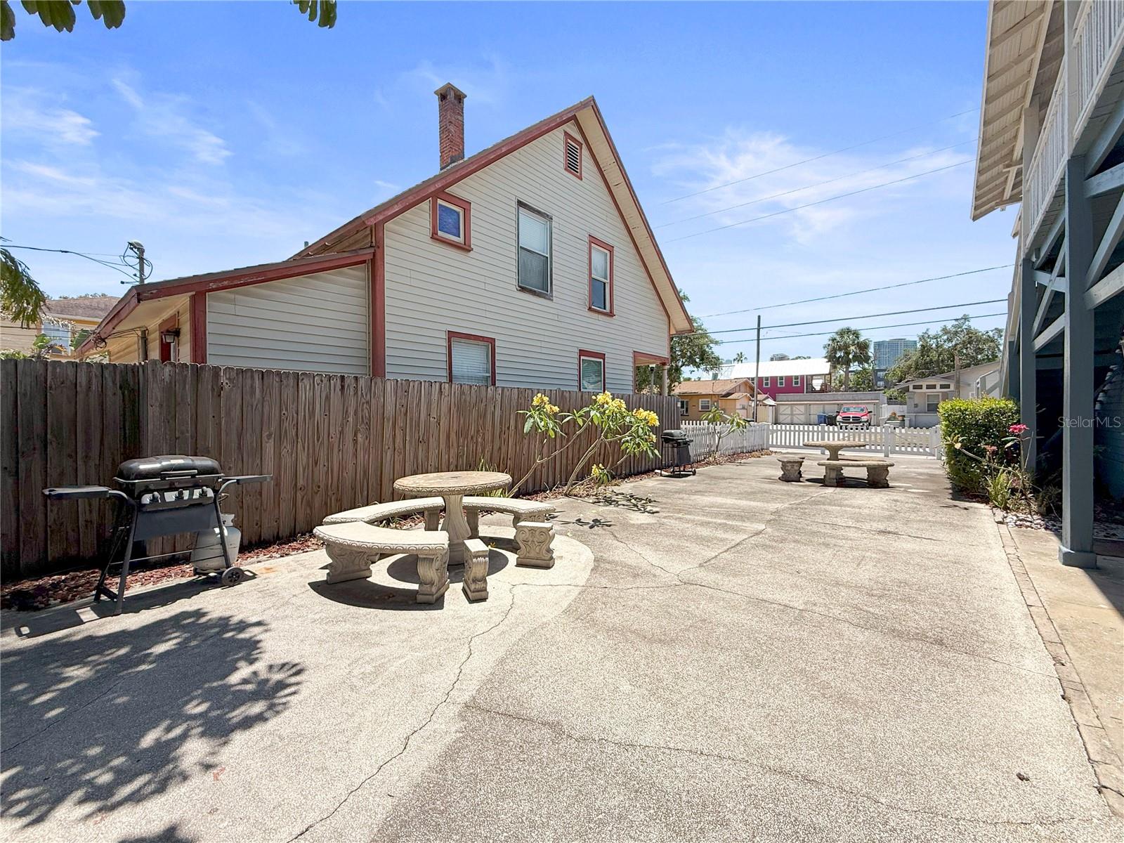 CASHWELLS 2ND SUB - Residential Income