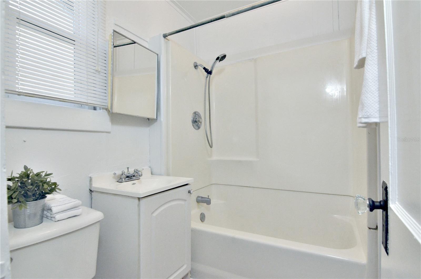 CASHWELLS 2ND SUB - Residential Income