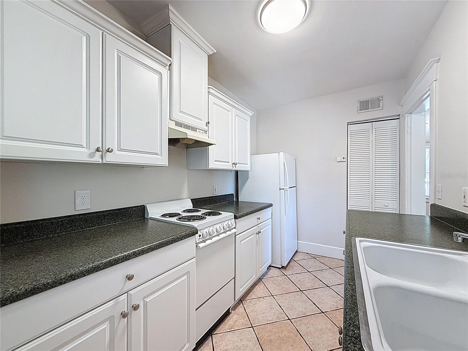 CASHWELLS 2ND SUB - Residential Income