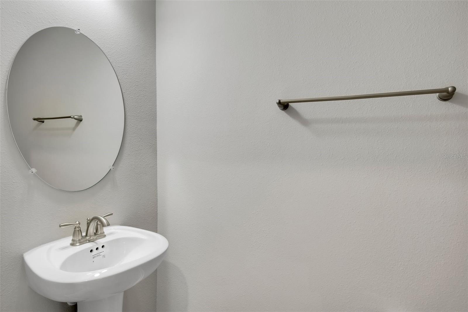 TREVESTA PH IIIC & IIID - Residential Lease