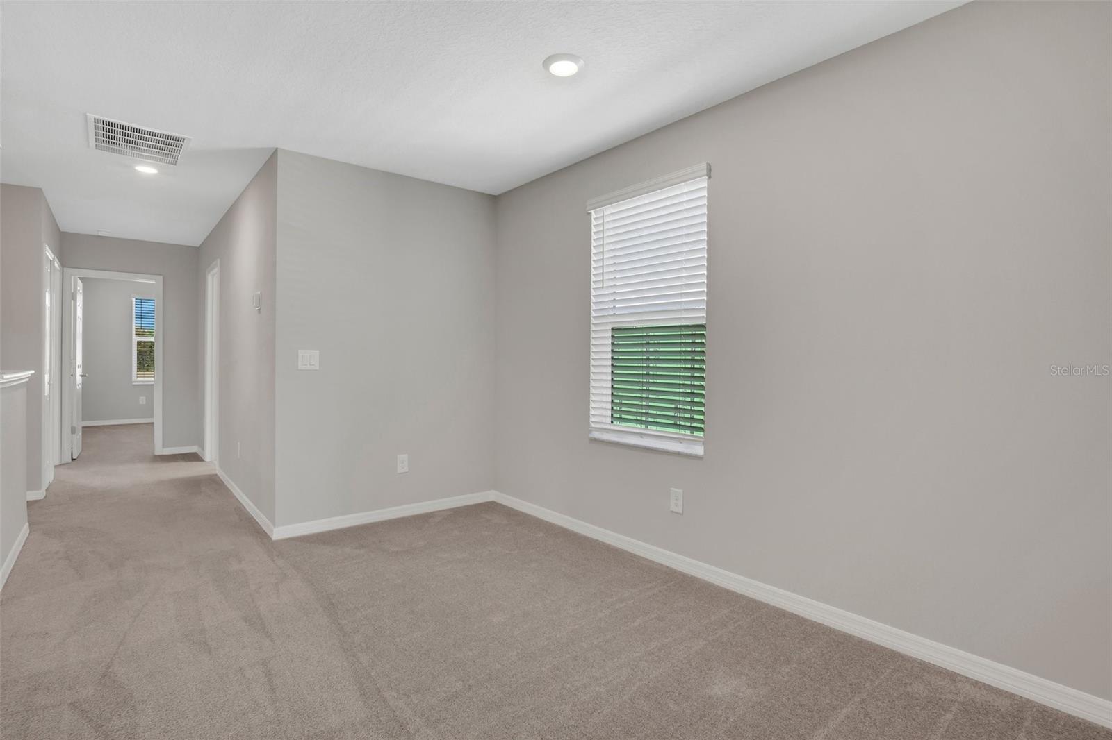 TREVESTA PH IIIC & IIID - Residential Lease