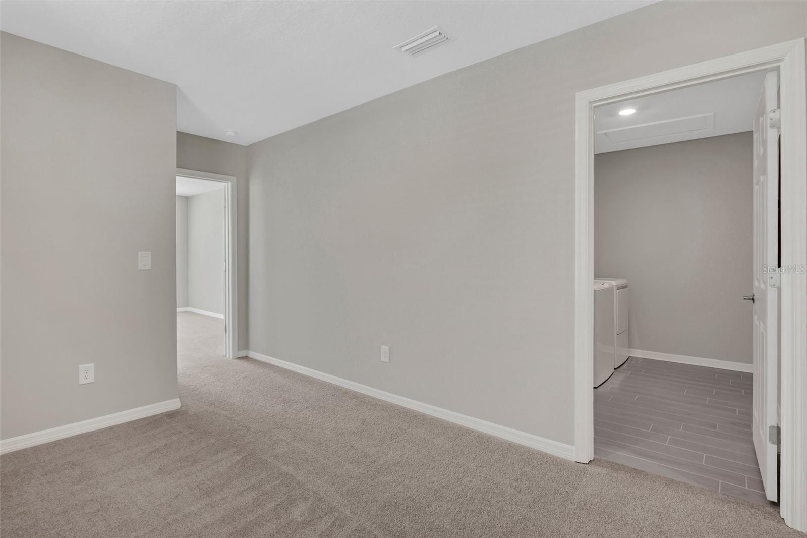 TREVESTA PH IIIC & IIID - Residential Lease