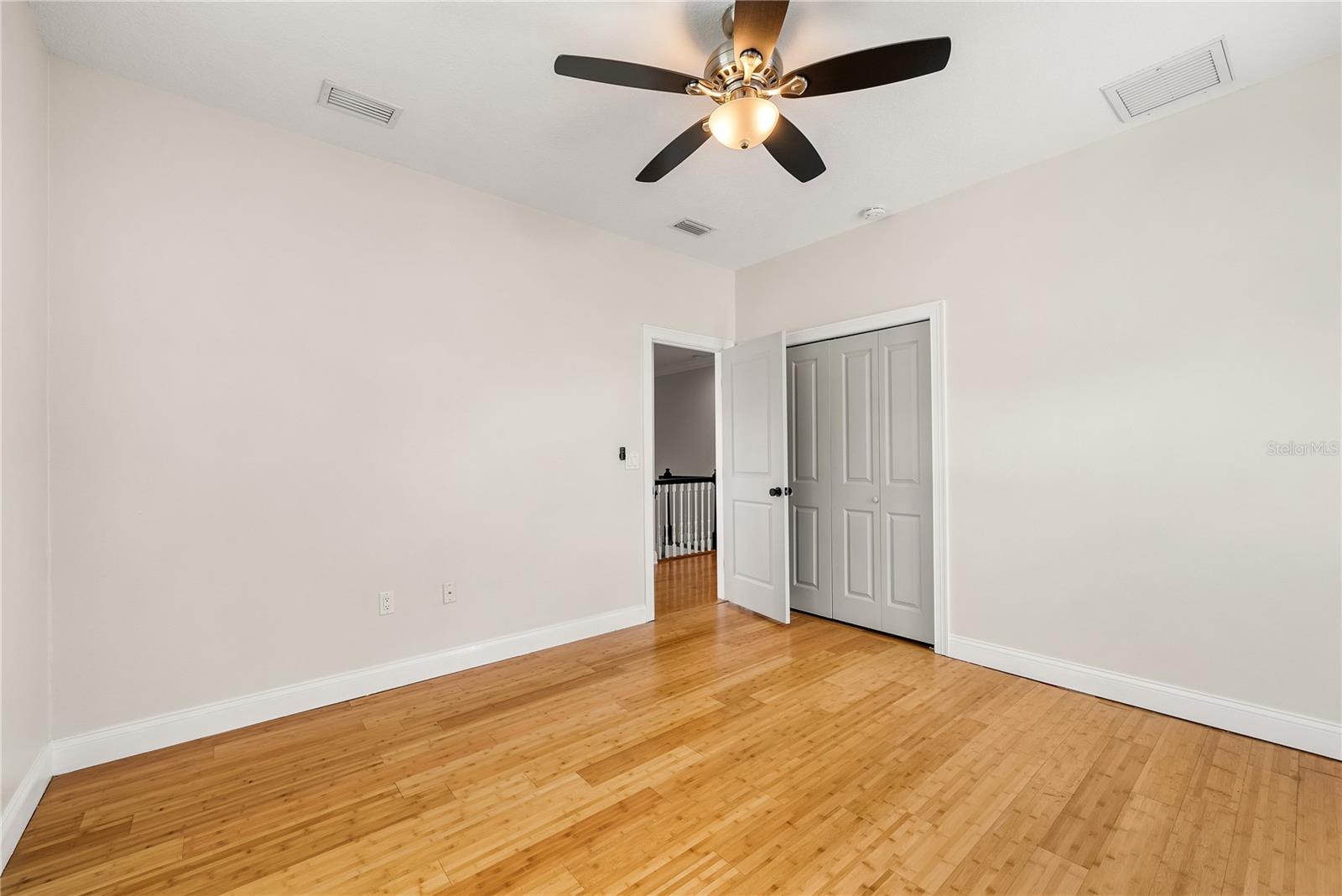 RIDGEMONT - Residential