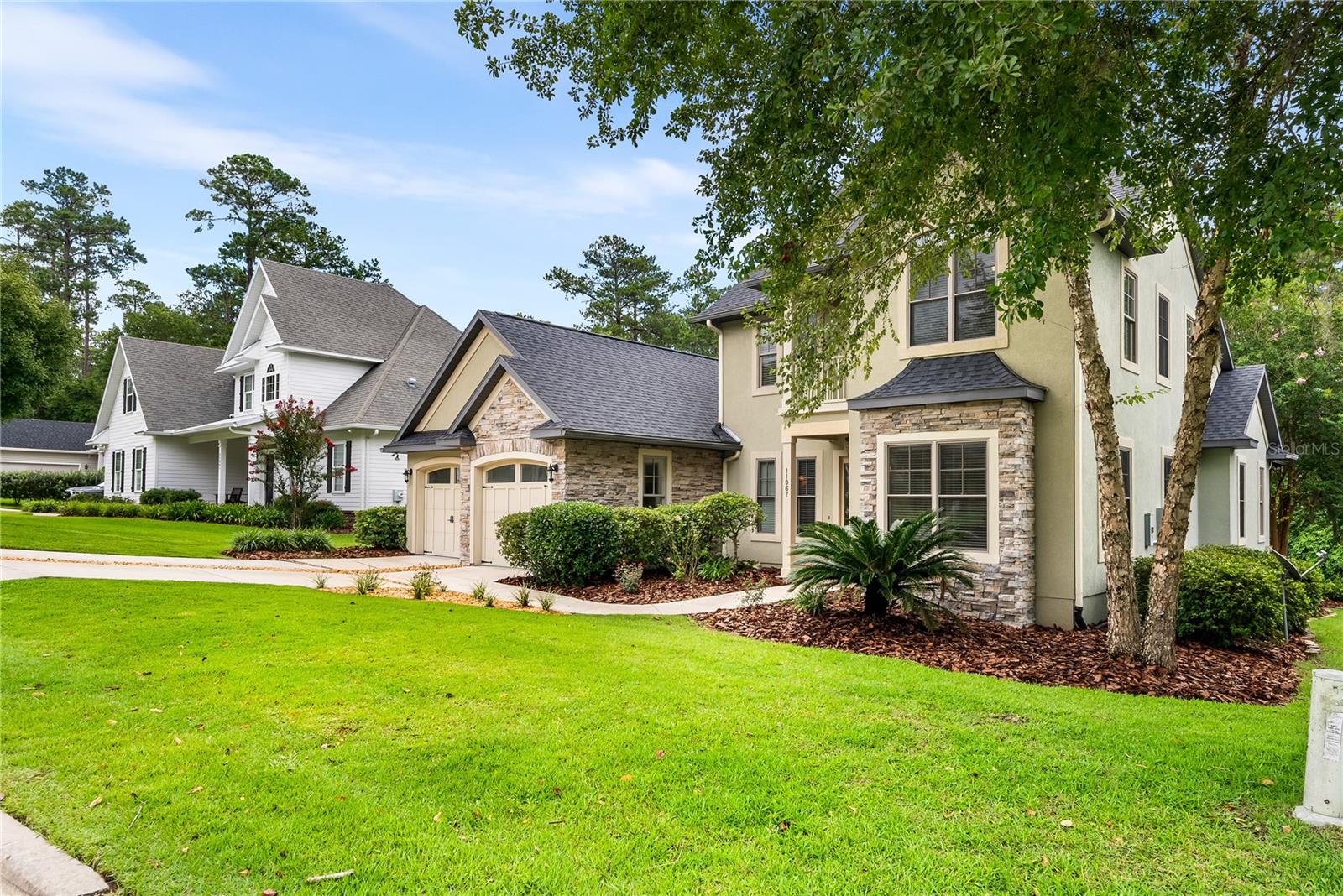 RIDGEMONT - Residential