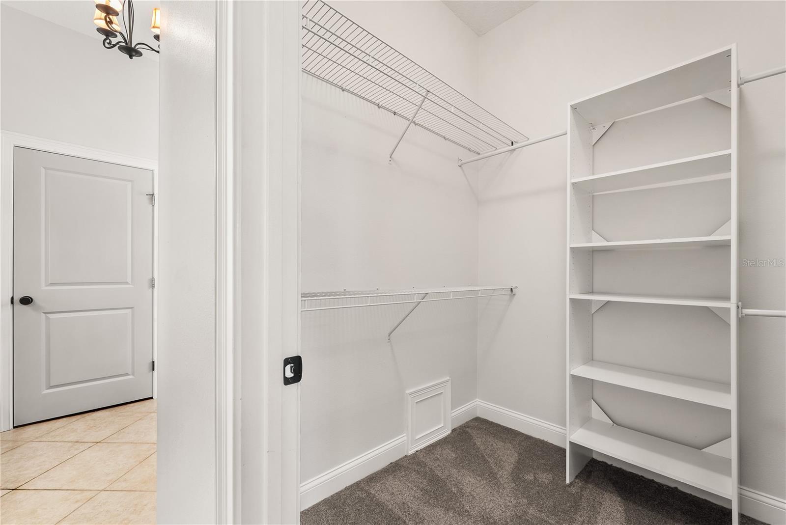 RIDGEMONT - Residential