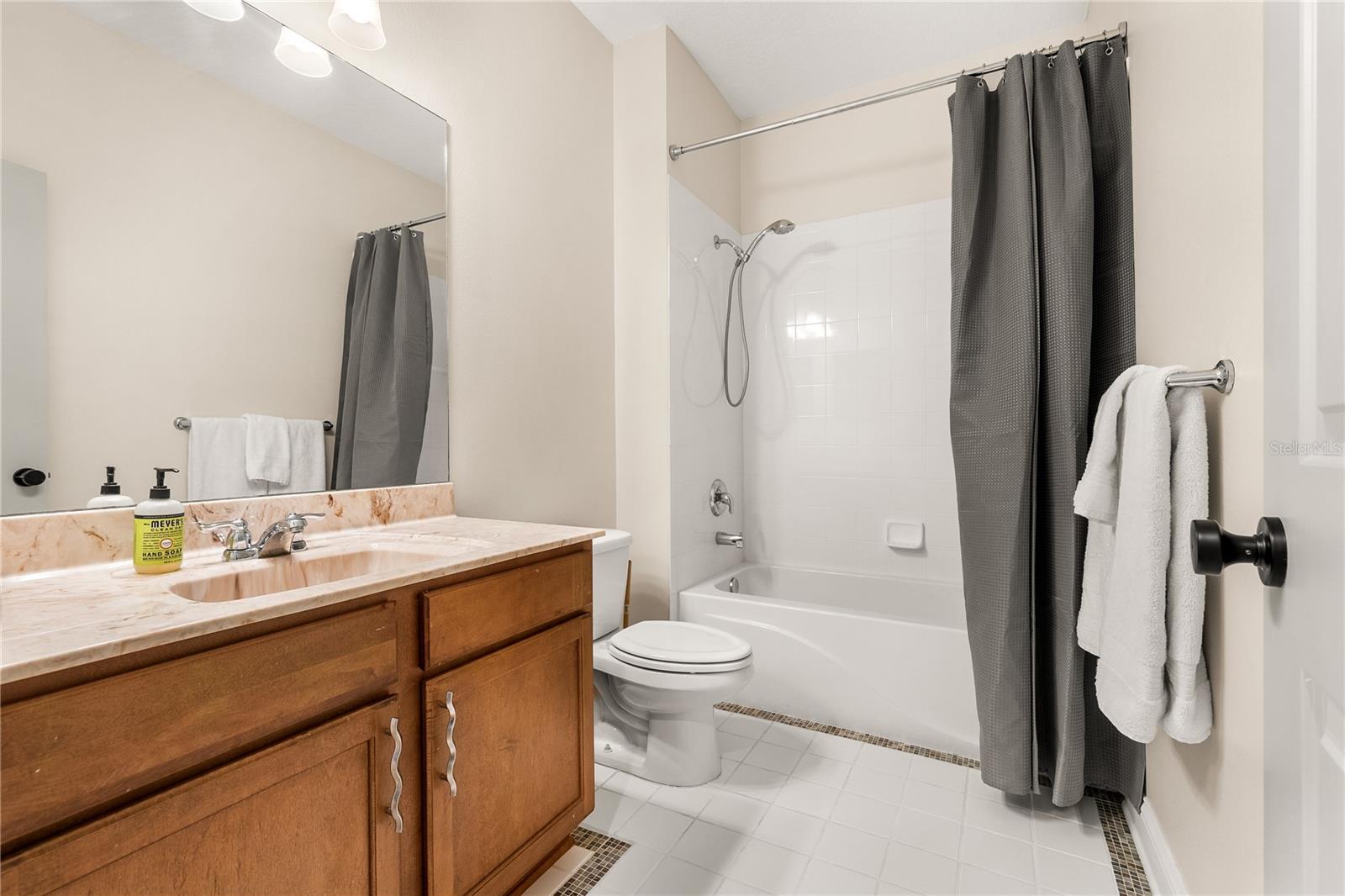 RIDGEMONT - Residential