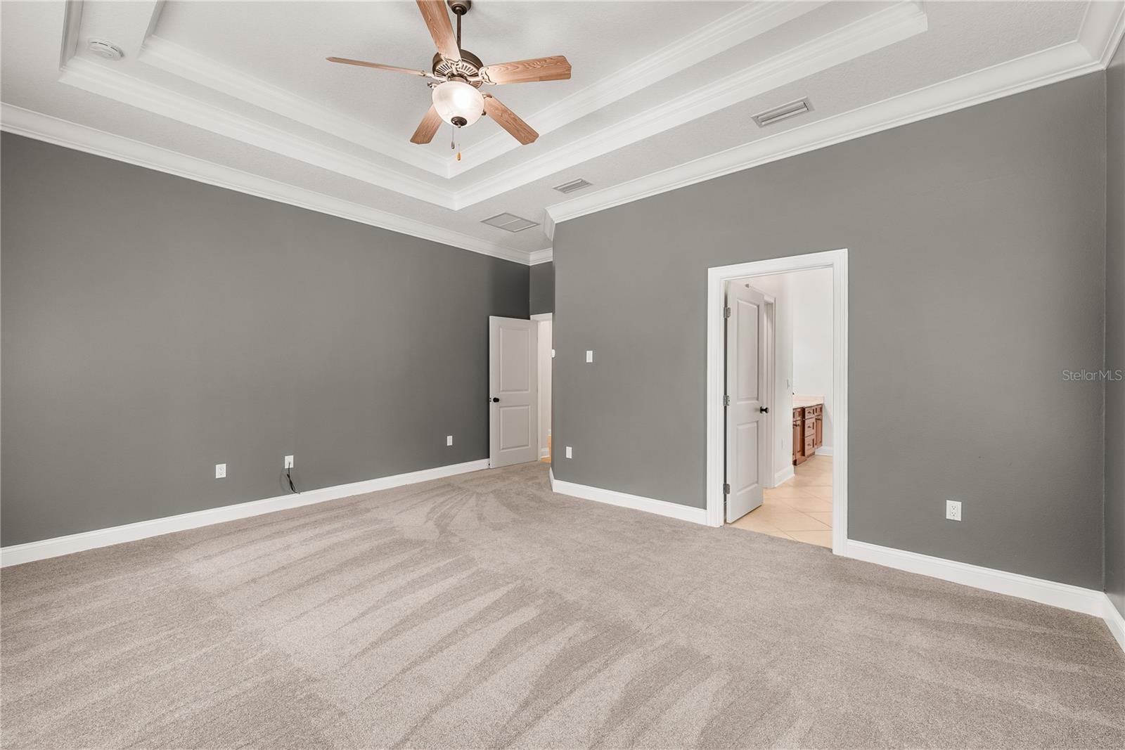 RIDGEMONT - Residential