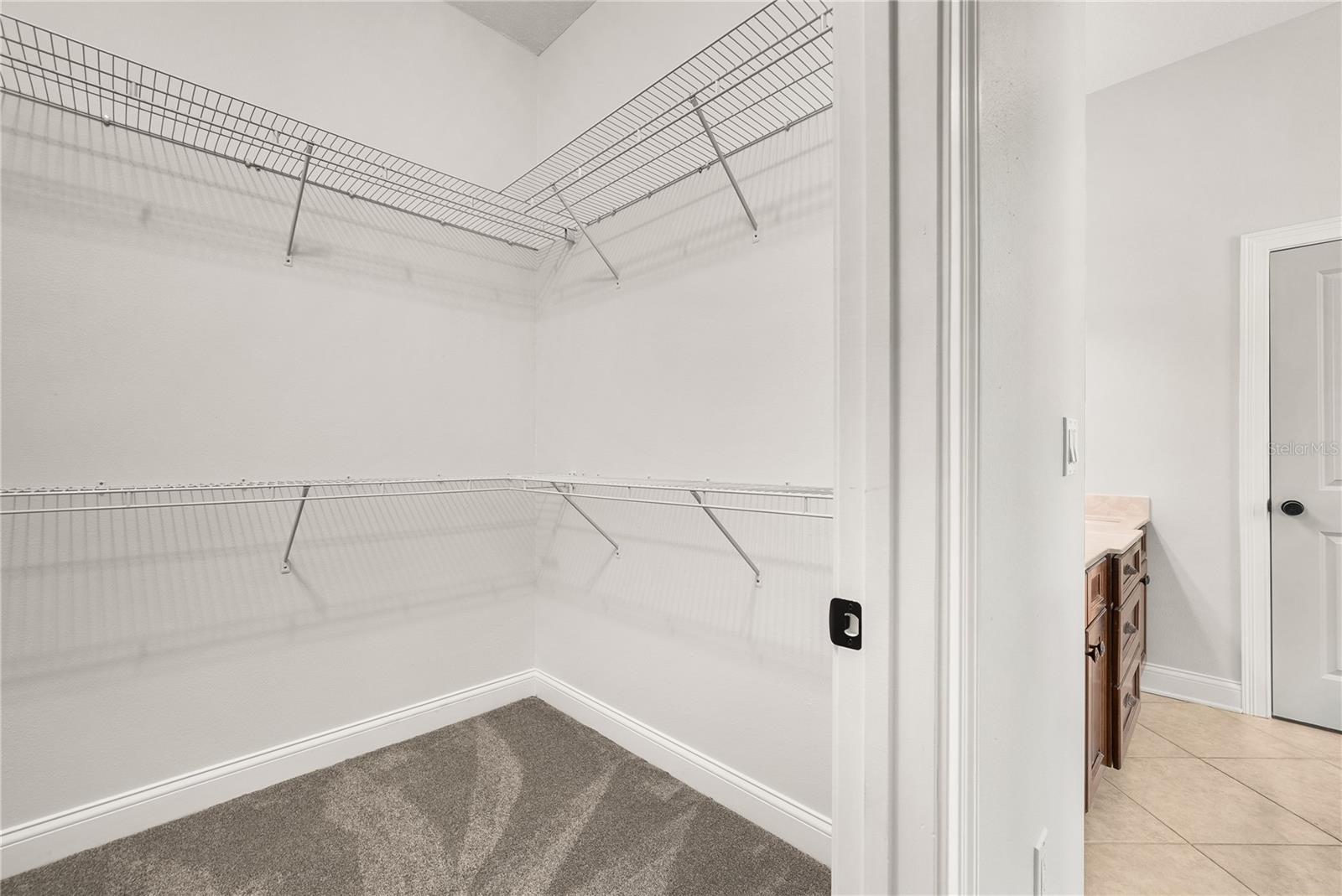 RIDGEMONT - Residential