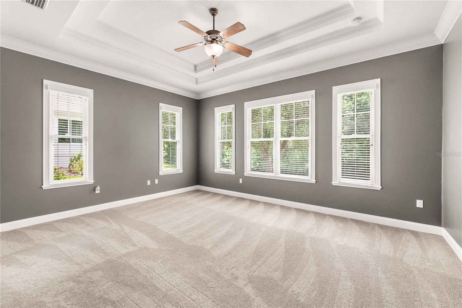 RIDGEMONT - Residential