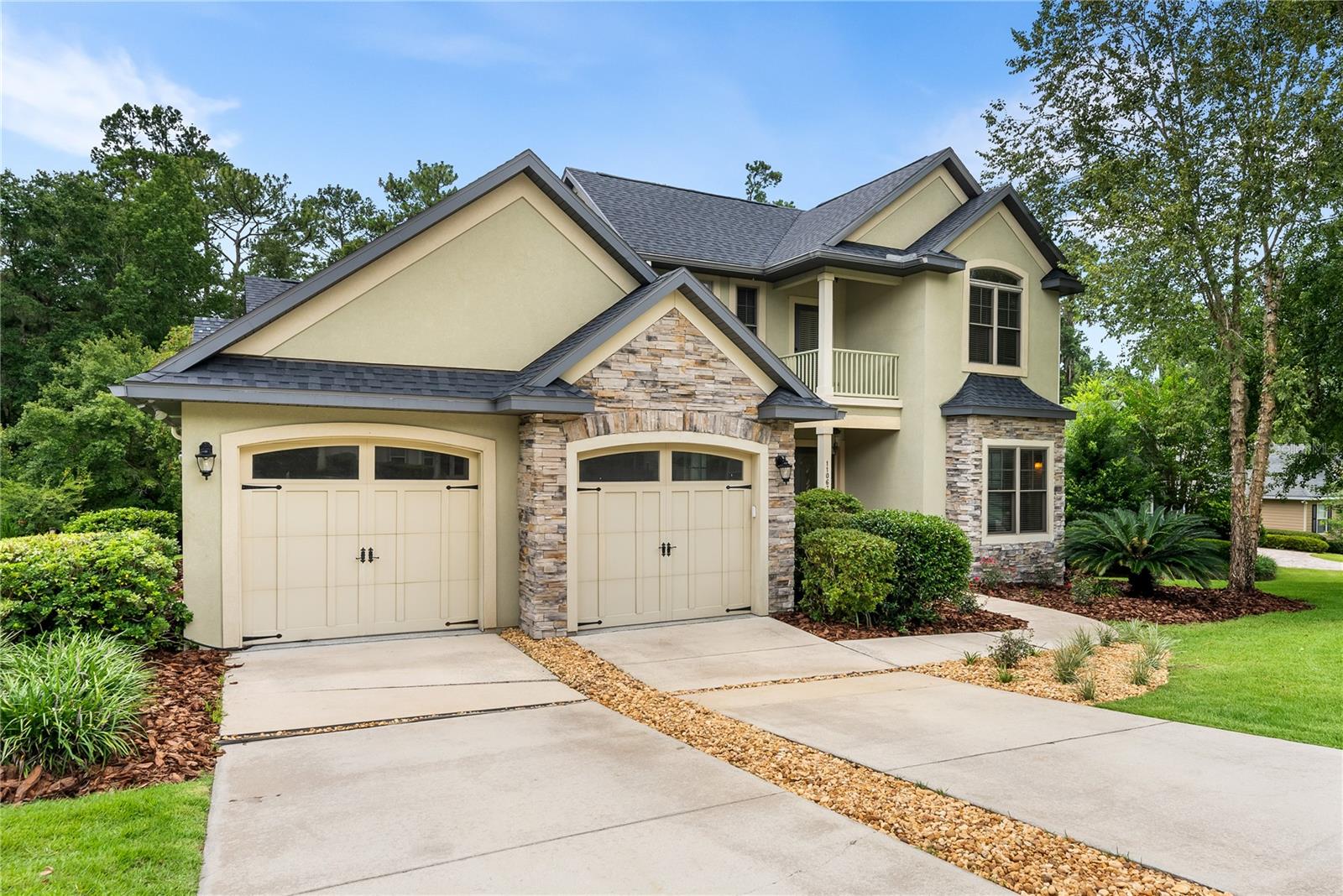 RIDGEMONT - Residential