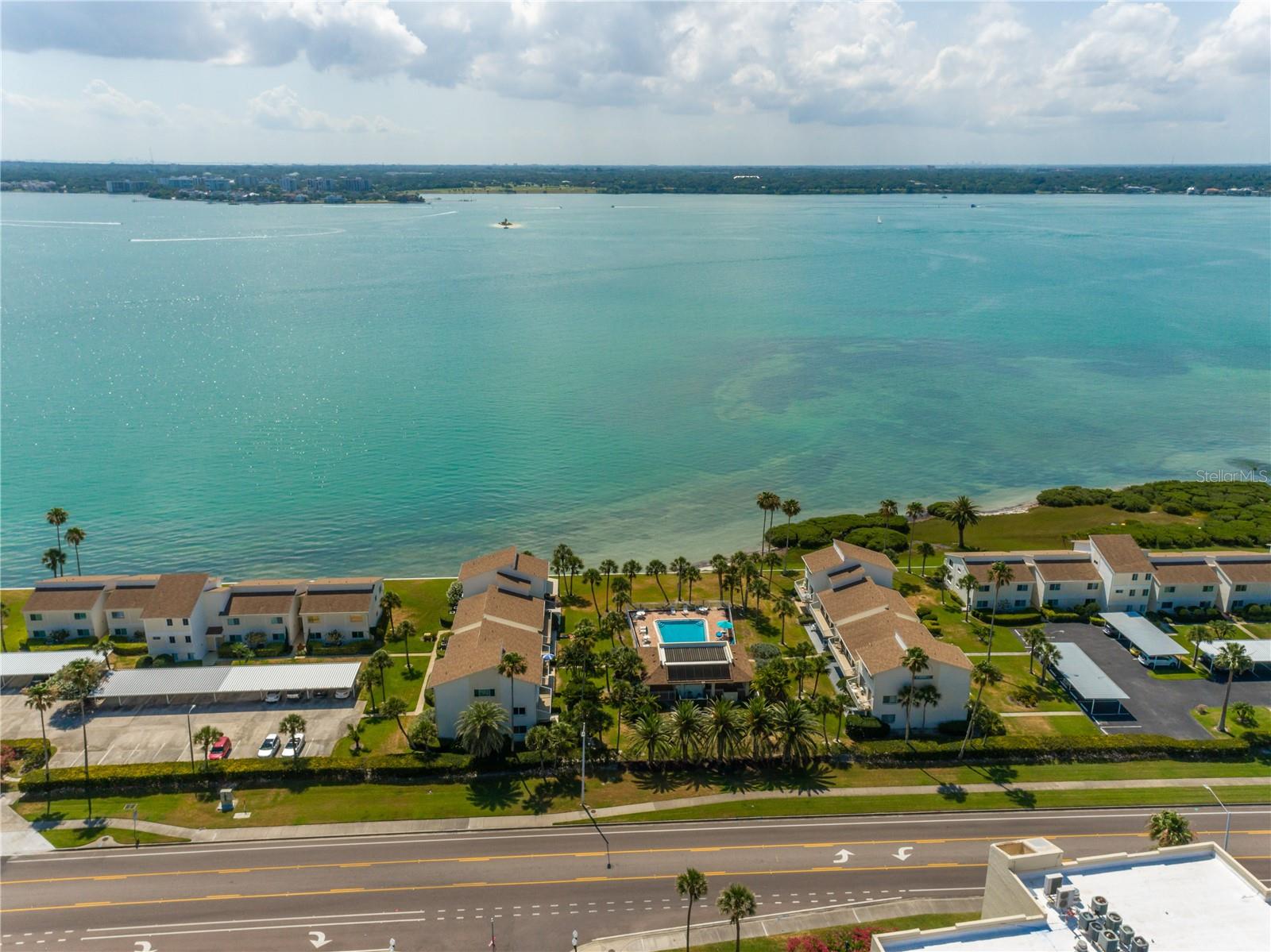 SAND KEY CONDO-BAYSIDE GARDENS I - Residential Lease
