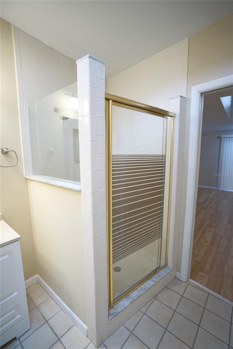 RIVERBEND SUB - Residential Lease