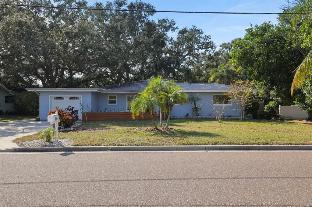 Photo of 951 Greenway Avenue, Dunedin, FL 34698 (MLS # TB8454209)