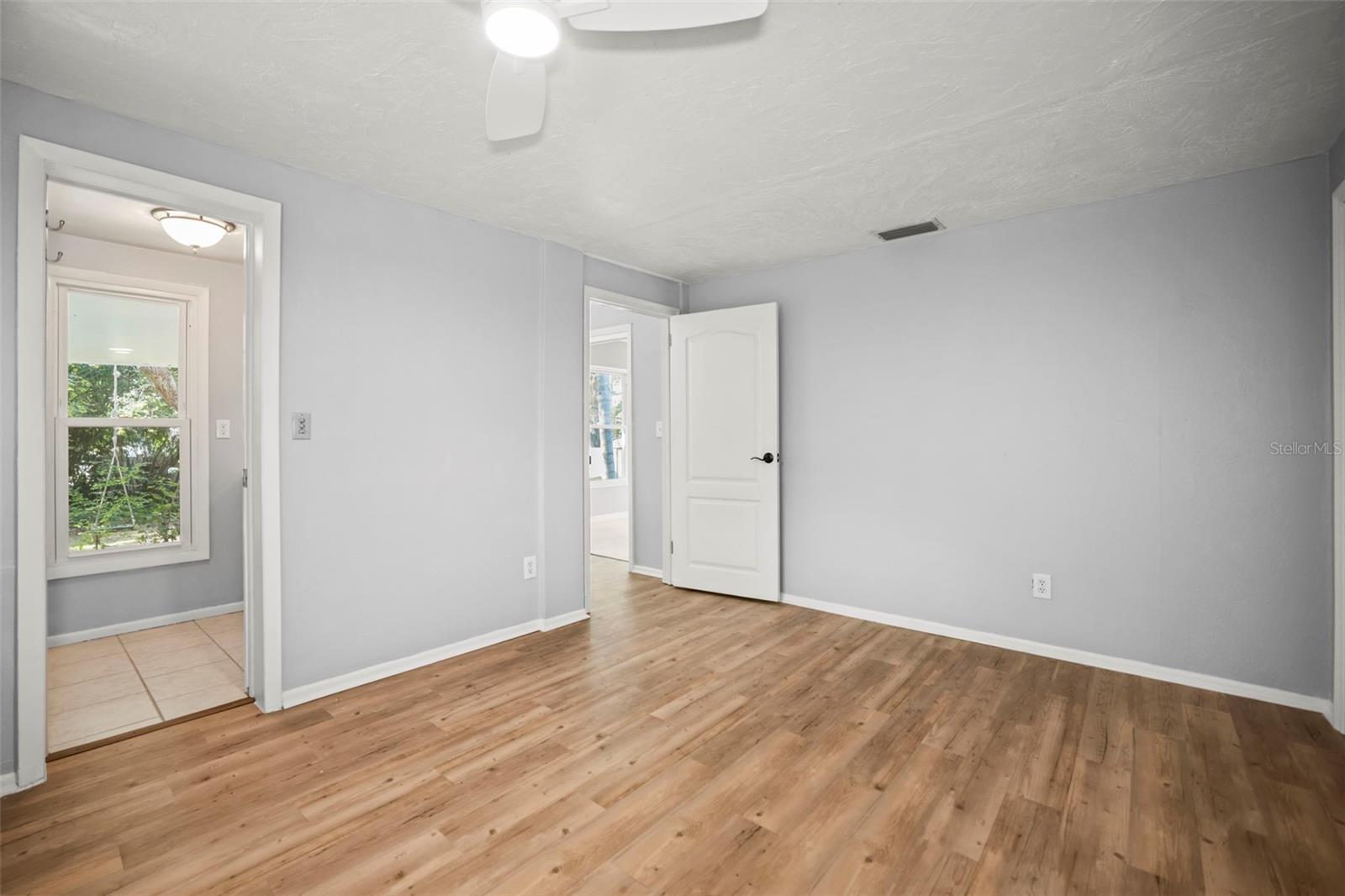 DUNEDIN ISLES COUNTRY CLUB - Residential