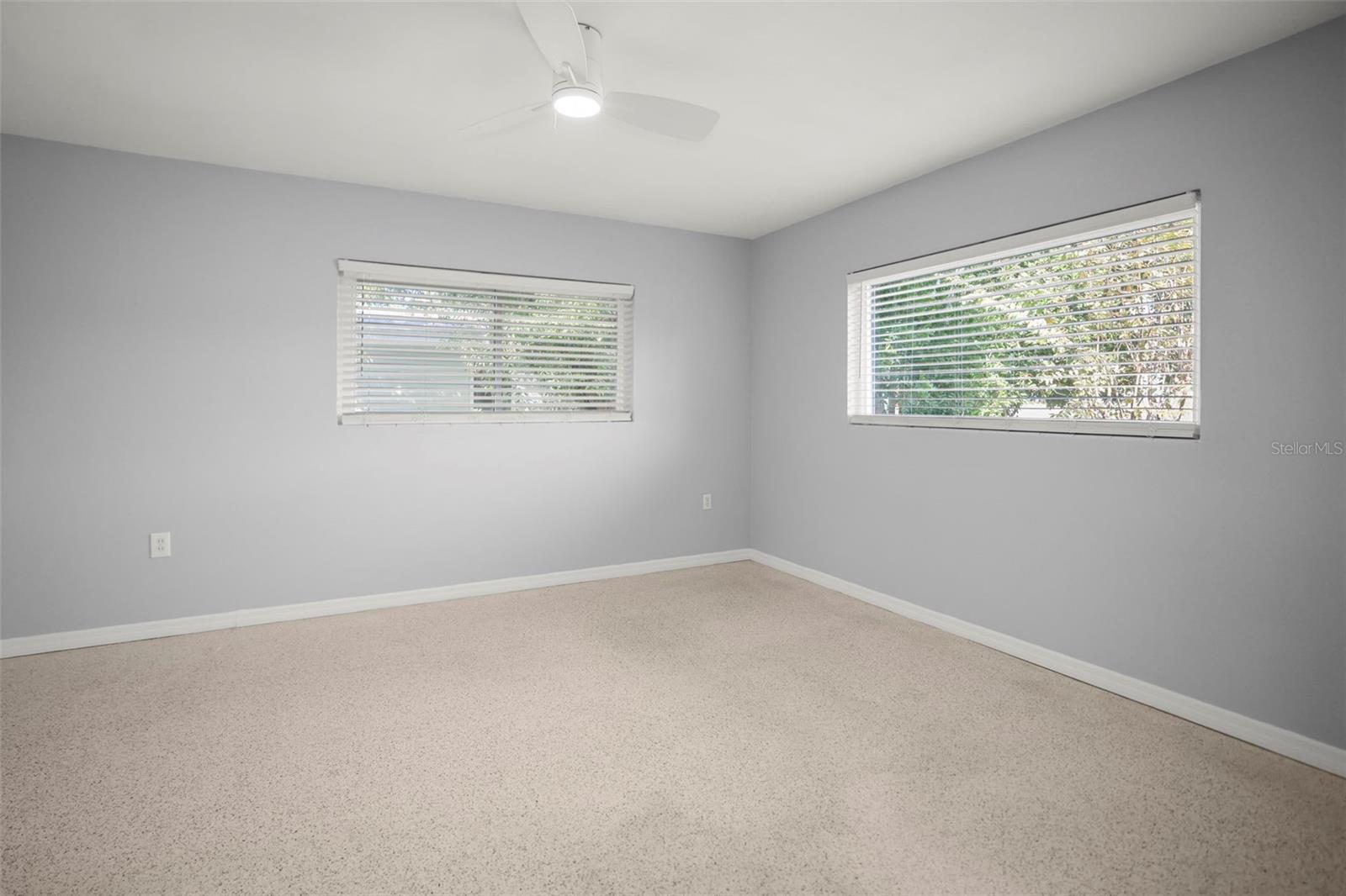 DUNEDIN ISLES COUNTRY CLUB - Residential