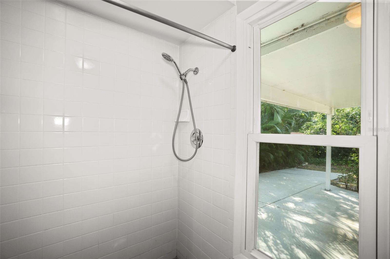 DUNEDIN ISLES COUNTRY CLUB - Residential