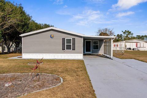 A home in BROOKSVILLE