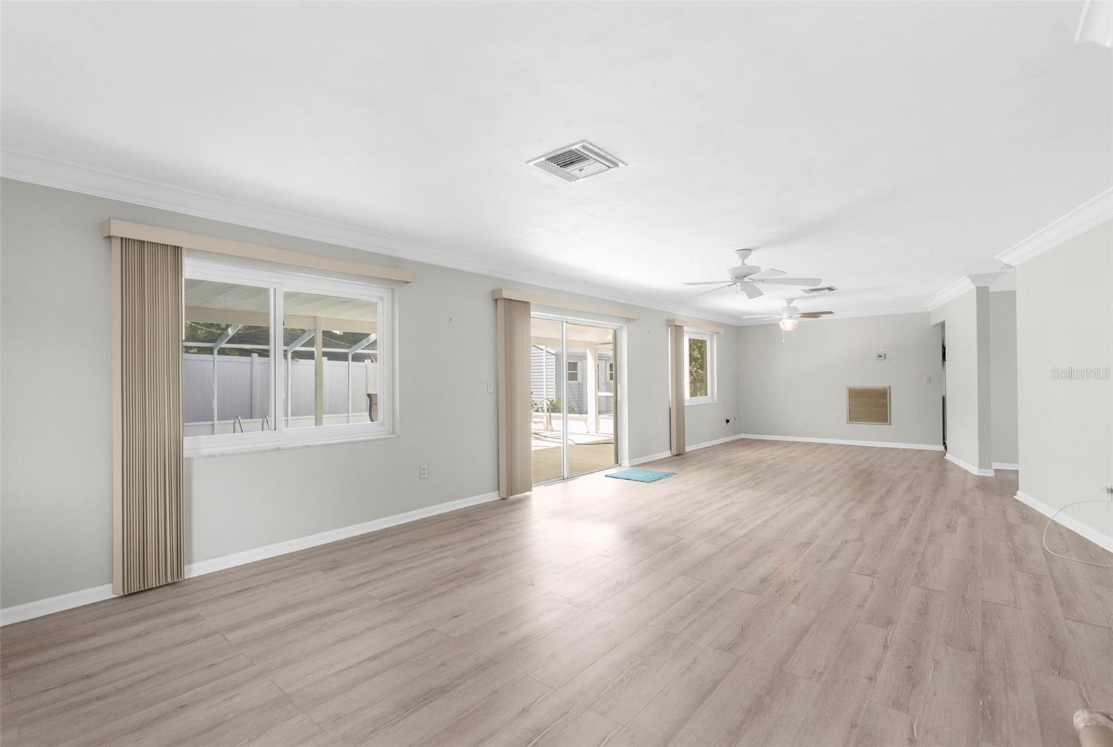 1982 W GARDENIA DRIVE