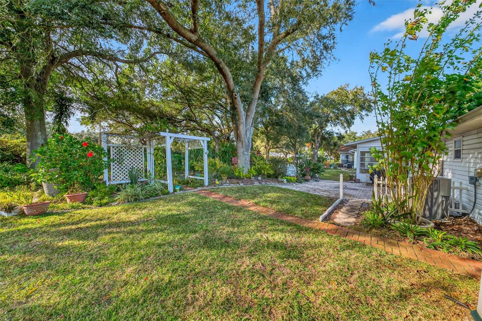 SCOTTISH HIGHLANDS CONDO PH V - Residential