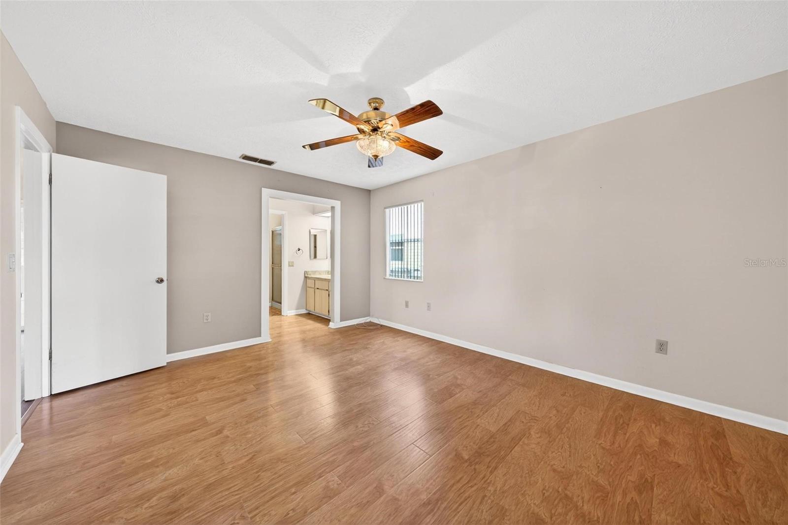 SCOTTISH HIGHLANDS CONDO PH V - Residential