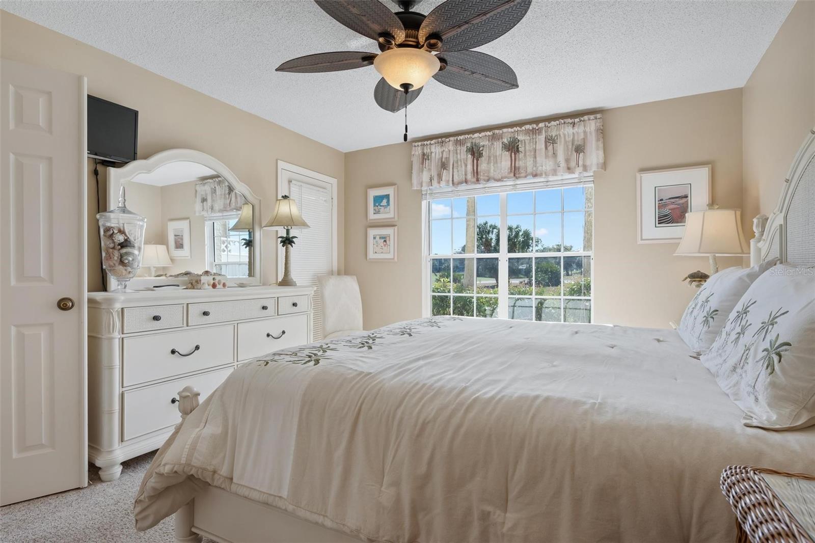 NINTH FAIRWAY - Residential