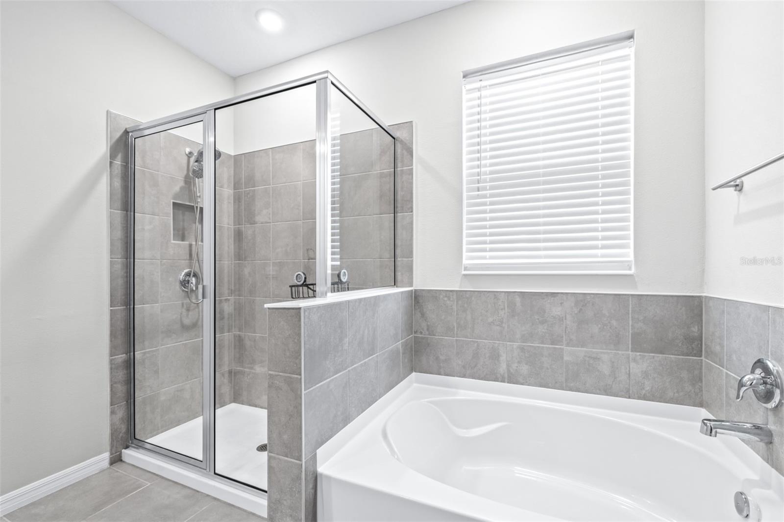 FARM AT VARREA - Residential Lease