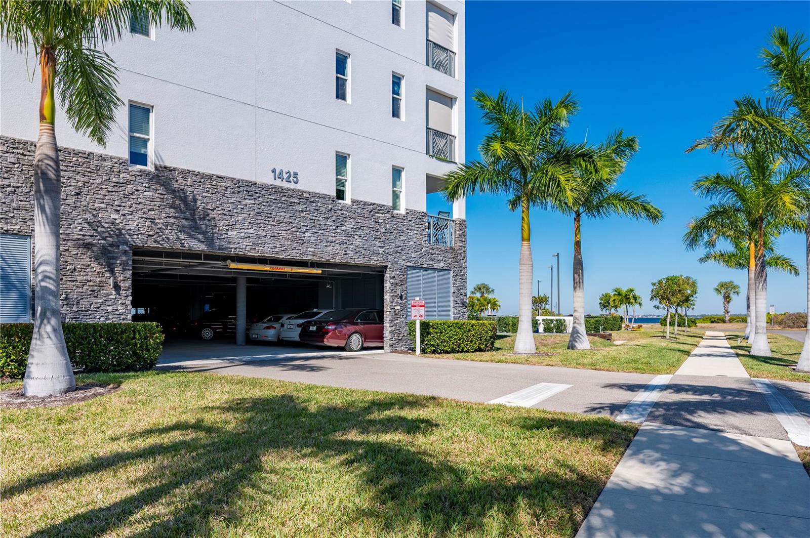 1425 PARK BEACH CIRCLE 1310