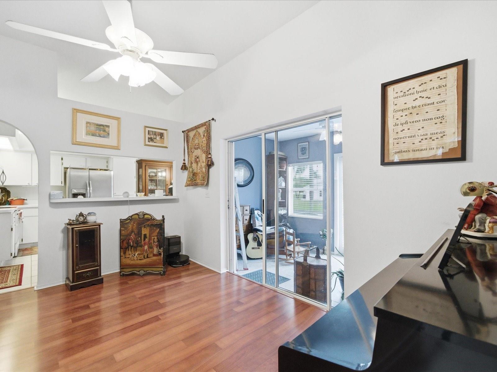 VILLA DEL RIO - Residential