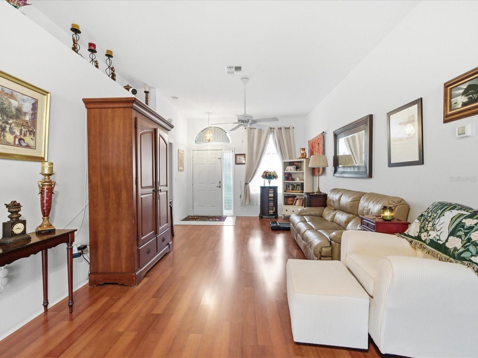 VILLA DEL RIO - Residential