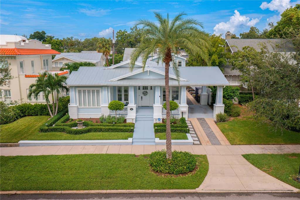 Photo of 823 S Edison Avenue, Tampa, FL 33606 (MLS # TB8540481)