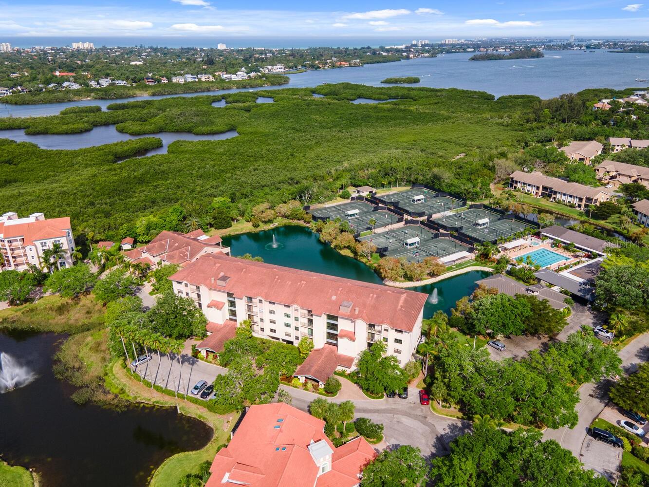 BAYVIEW HOMES, THE LANDINGS, EAGLES POINT - Residential