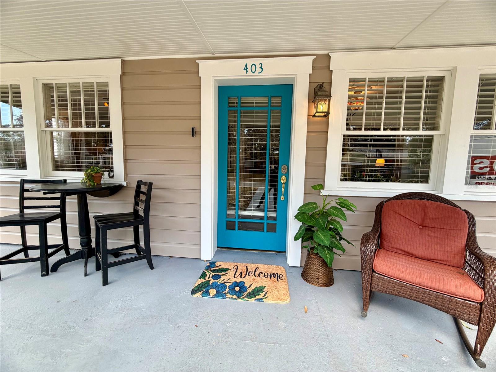 403 W CHELSEA STREET