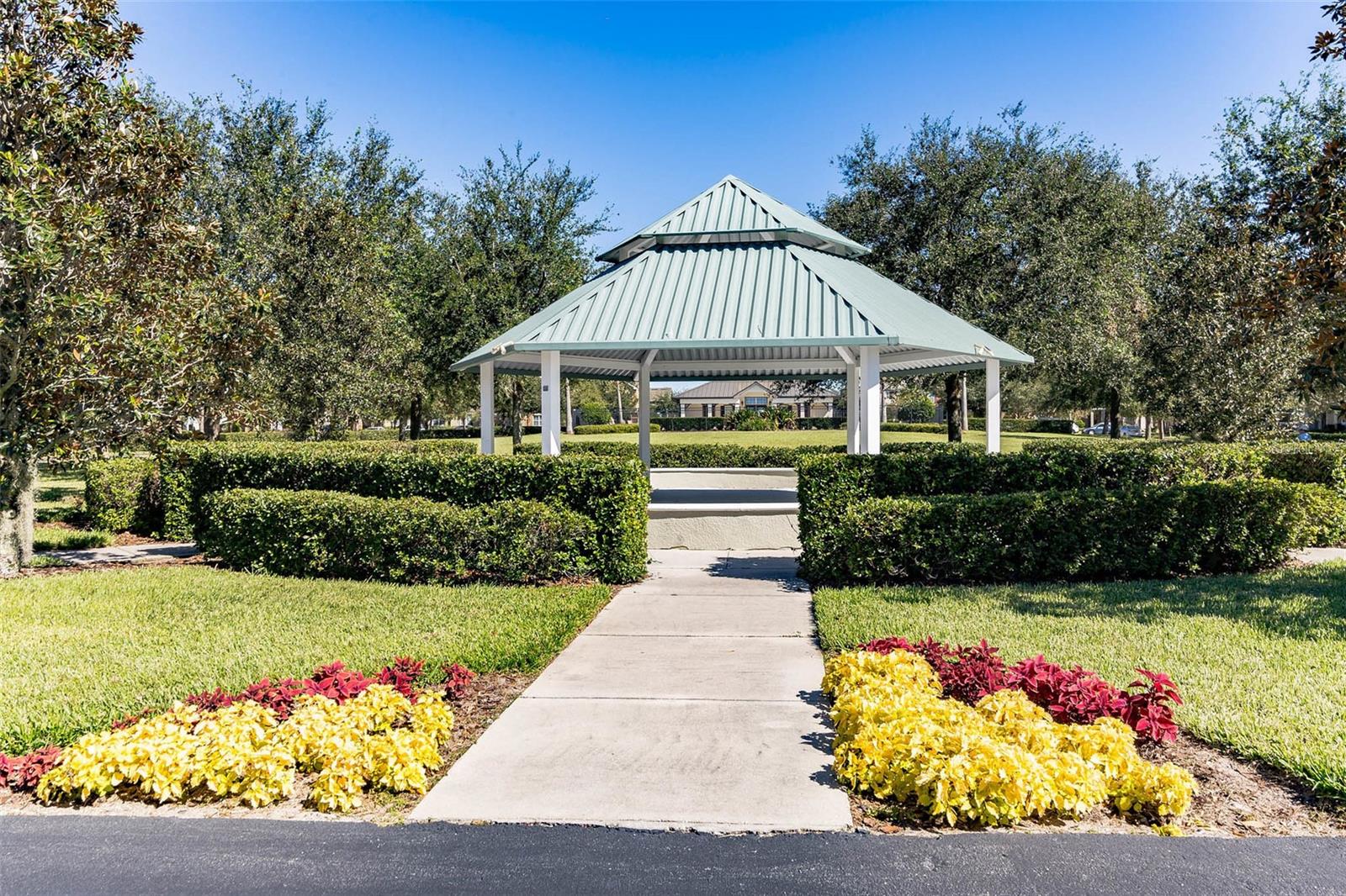 WICKHAM PARK 04 05 06 09 10 11 12 01 - Residential