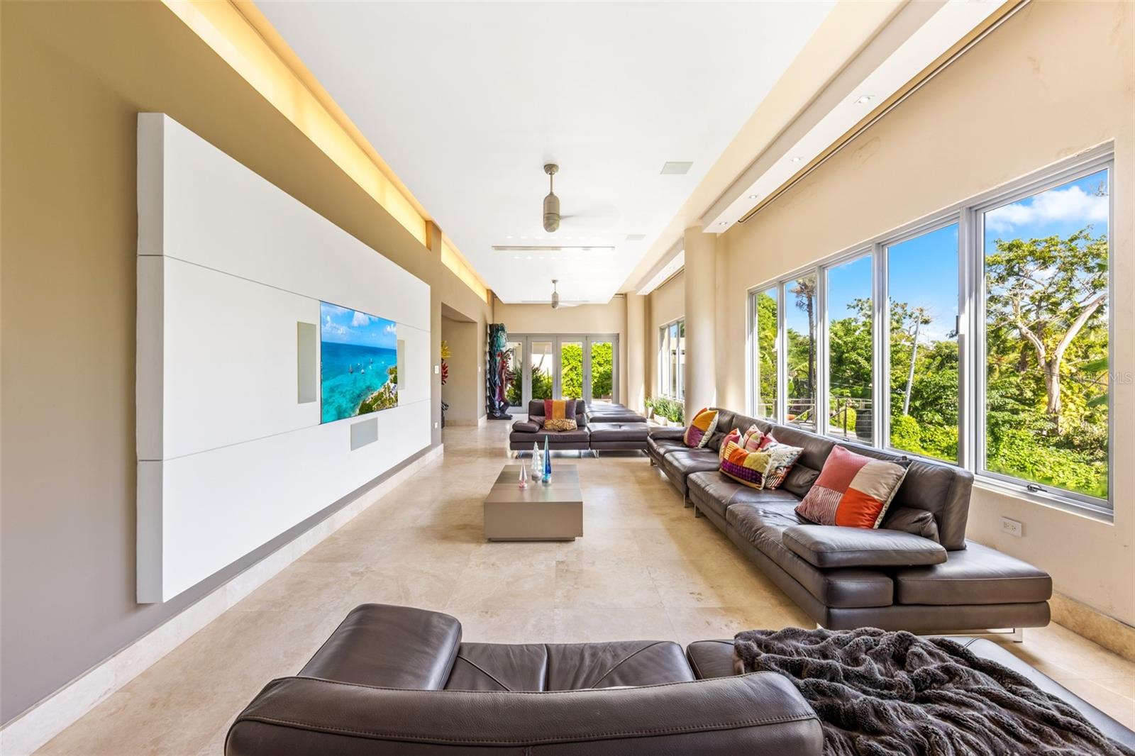 URB SAN FRANCISCO - Residential