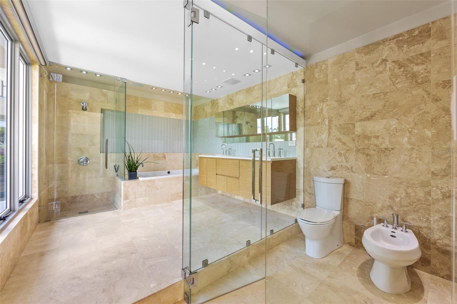 URB SAN FRANCISCO - Residential