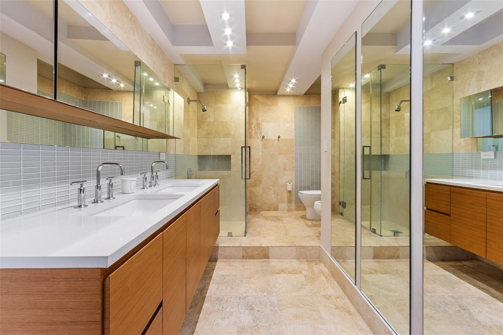 URB SAN FRANCISCO - Residential