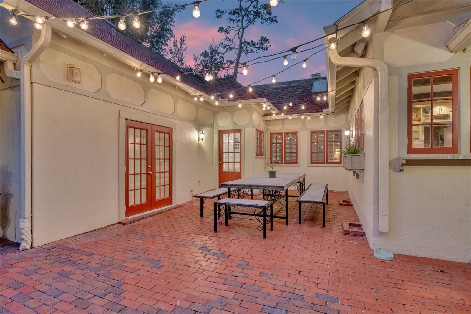 SPRING LAKE TERRACE - Residential