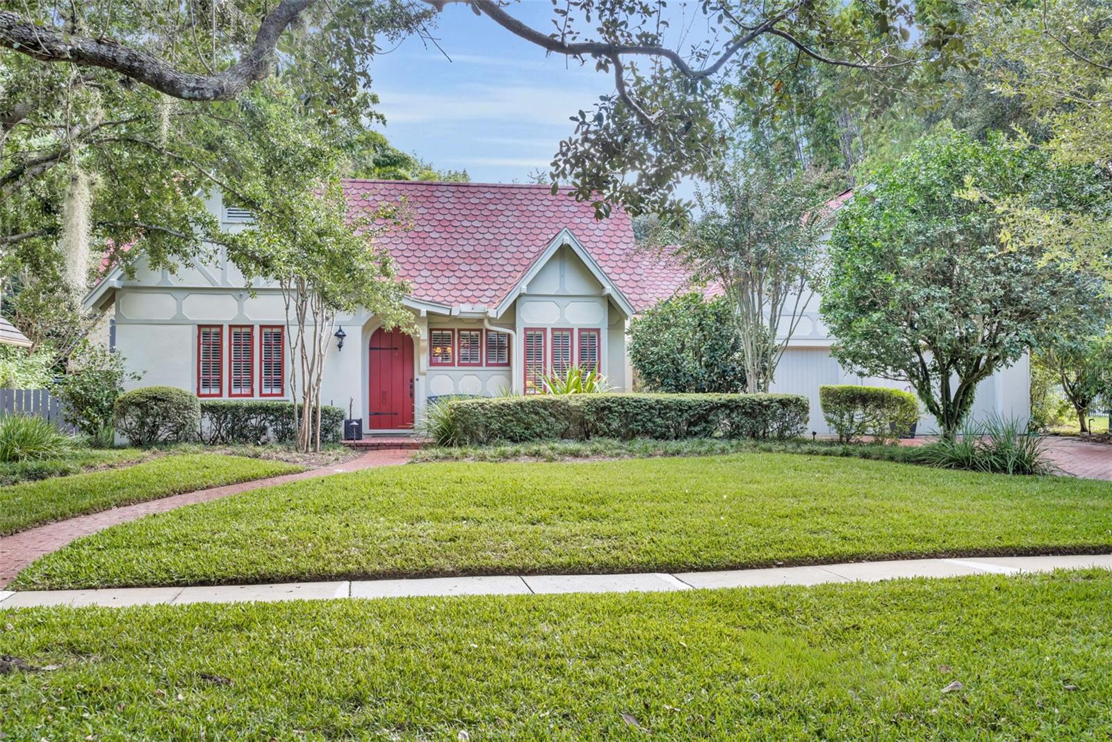 SPRING LAKE TERRACE - Residential