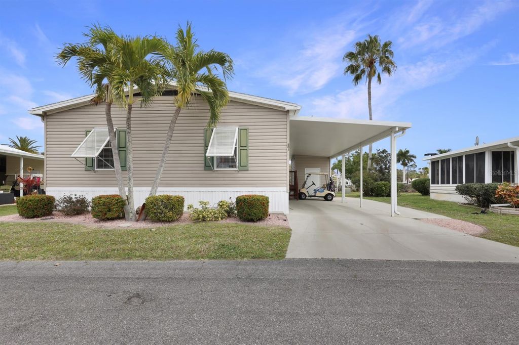 Photo of 2100 Kings Highway #501, Port Charlotte, FL 33980 (MLS # C7516416)