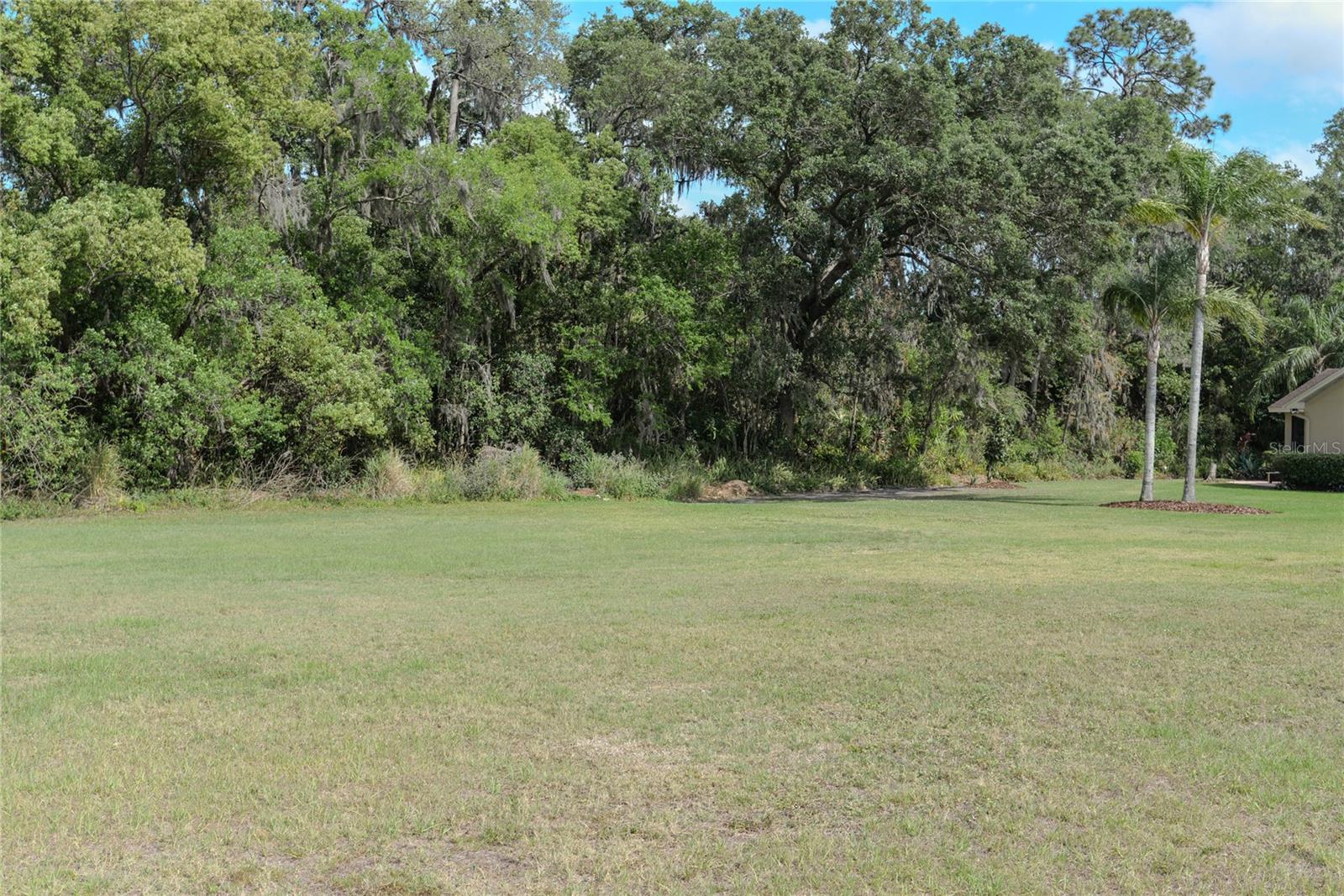 Prime lot ready for one residential residence priced well below market value. Lot is level and located on a paved asphalt street. Seller is a custom builder and will build your desired home or you may use any other builder of your desire.