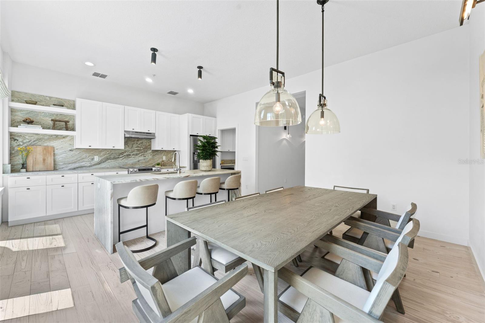 LAKE BALDWIN 5 - Residential