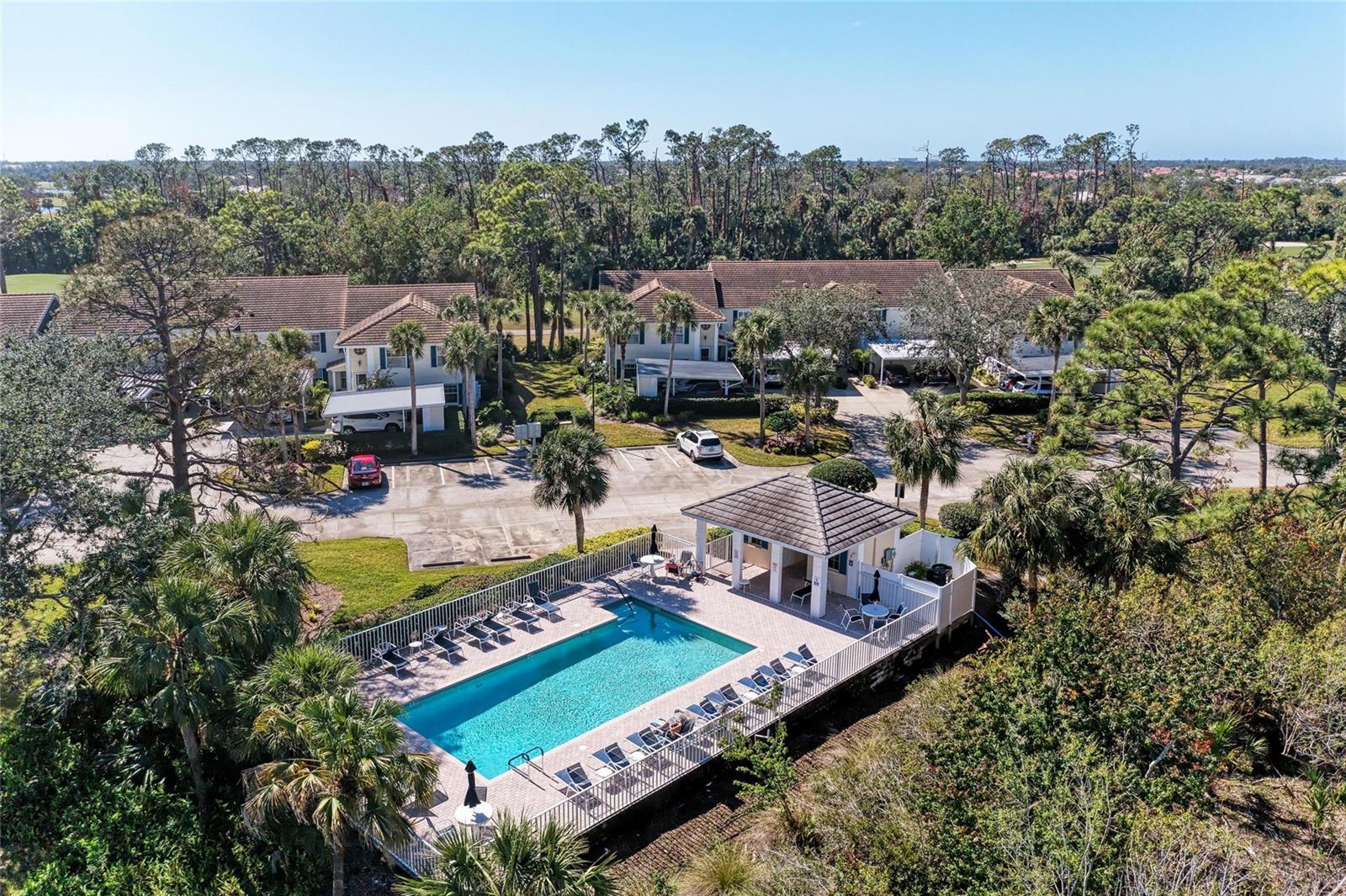 803 MONTROSE DRIVE 201