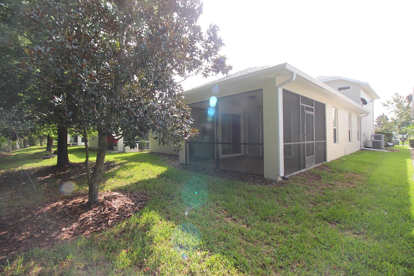 RIVERGATE PH 02 - Residential Lease